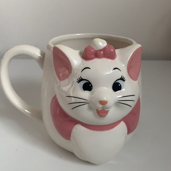 Disney Aristocats Marie The Kitty Ceramic Dishwasher & Microwave Safe Mug. - Picture 1 of 5